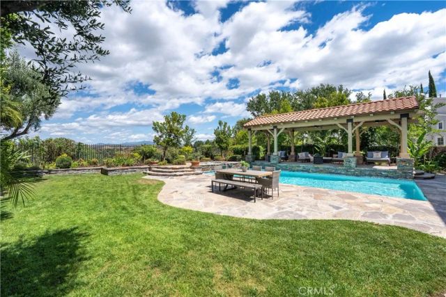 24705 Tiburon, Valencia, CA 91355