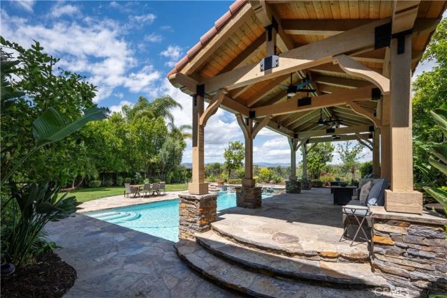 24705 Tiburon, Valencia, CA 91355