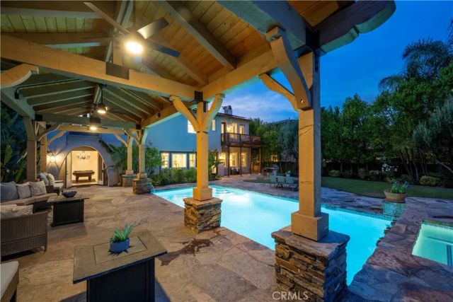 24705 Tiburon, Valencia, CA 91355