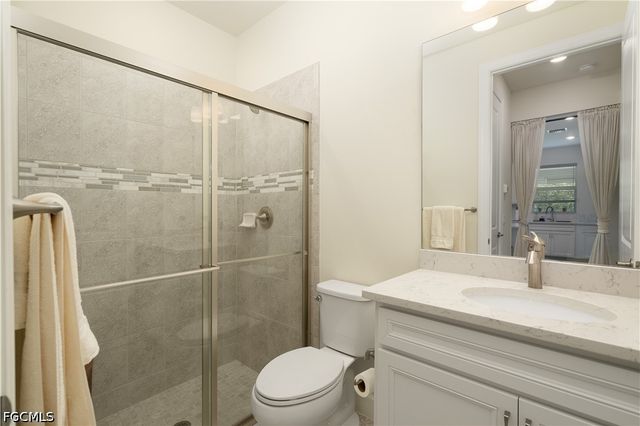 10779 Manatee Key LN, Estero, FL 33928