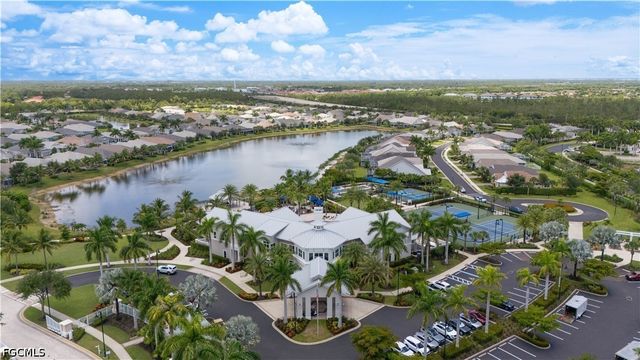 10779 Manatee Key LN, Estero, FL 33928