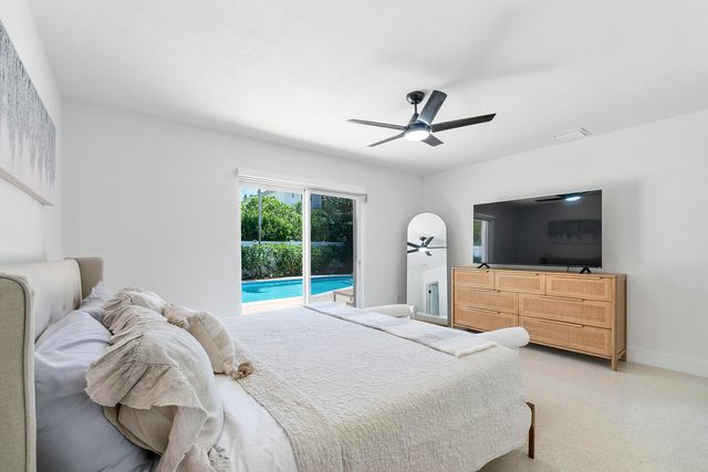 2800 NE 21st Court, Fort Lauderdale, FL 33305