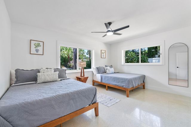 2800 NE 21st Court, Fort Lauderdale, FL 33305