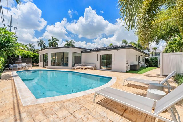 2800 NE 21st Court, Fort Lauderdale, FL 33305