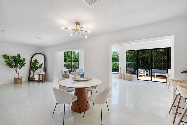 2800 NE 21st Court, Fort Lauderdale, FL 33305
