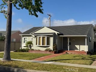 4811 Highgrove Avenue, Torrance, CA 90505