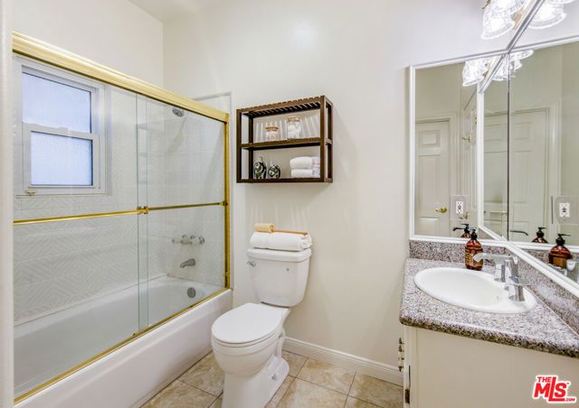 15330 Del Gado Drive, Sherman Oaks, CA 91403