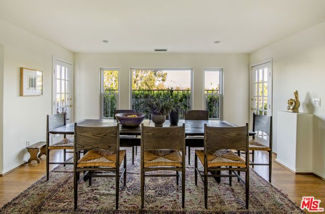 15330 Del Gado Drive, Sherman Oaks, CA 91403