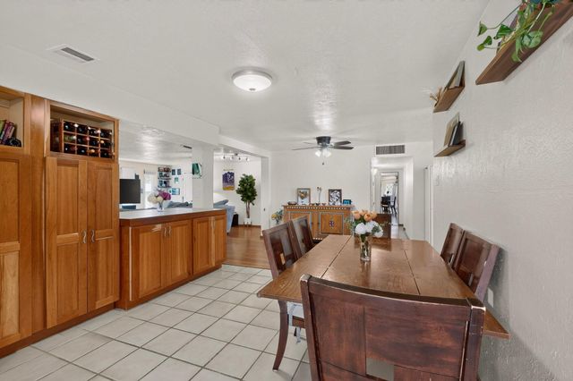 3405 Cardenas Drive NE, Albuquerque, NM 87110