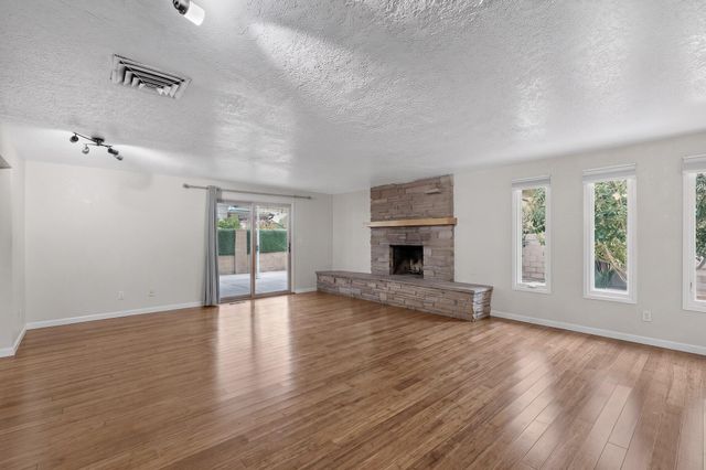 3405 Cardenas Drive NE, Albuquerque, NM 87110