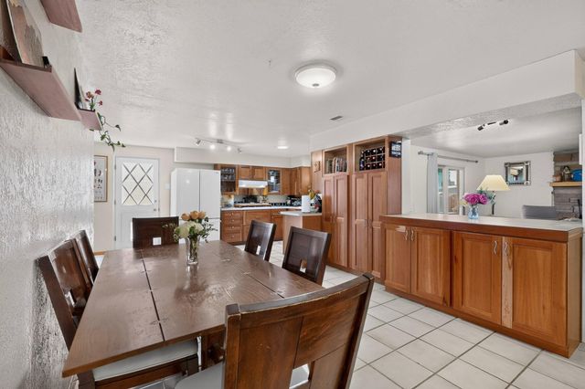 3405 Cardenas Drive NE, Albuquerque, NM 87110