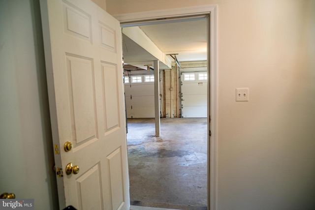 5012 LARNO DR, Alexandria, VA 22310