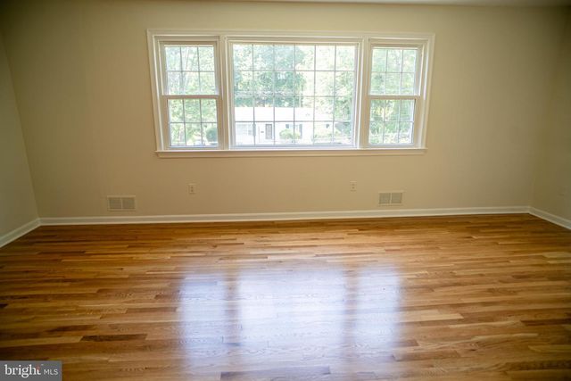 5012 LARNO DR, Alexandria, VA 22310
