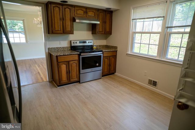 5012 LARNO DR, Alexandria, VA 22310