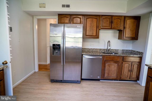 5012 LARNO DR, Alexandria, VA 22310