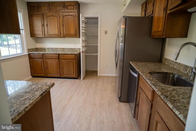 5012 LARNO DR, Alexandria, VA 22310