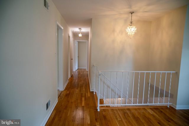 5012 LARNO DR, Alexandria, VA 22310