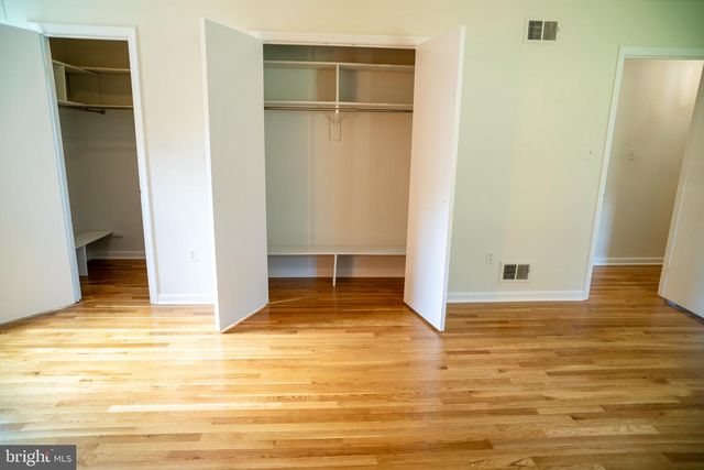 5012 LARNO DR, Alexandria, VA 22310