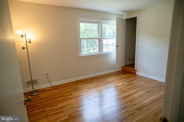 5012 LARNO DR, Alexandria, VA 22310