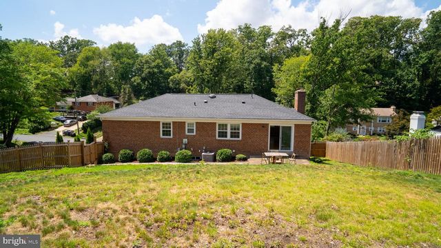 5012 LARNO DR, Alexandria, VA 22310