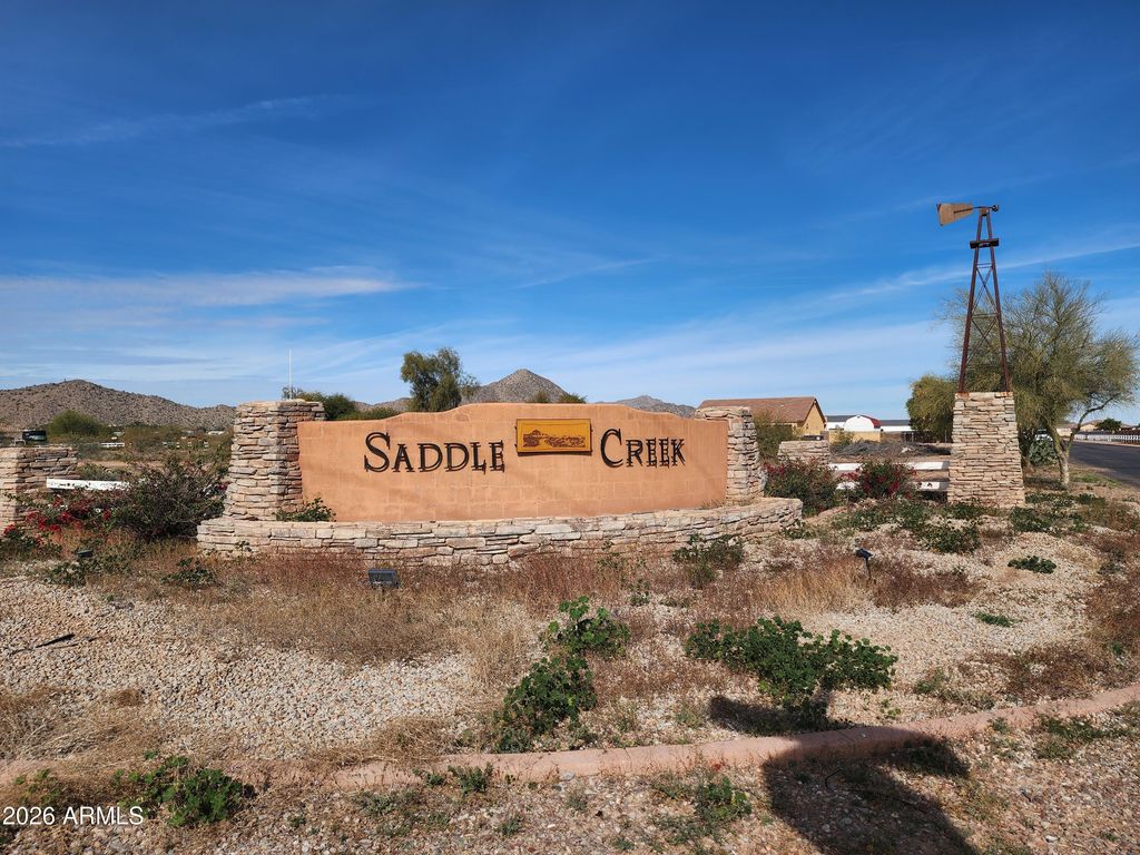 7085 W APPALOOSA Trail 119, Coolidge, AZ 85128 — exterior