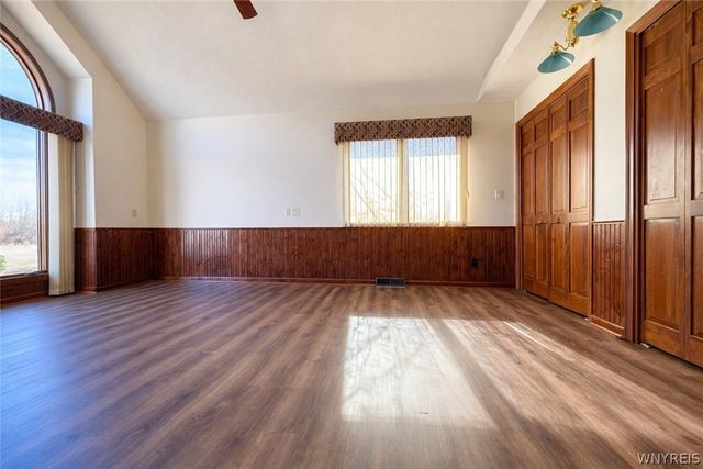 3226 East River Road, Grand Island, NY 14072