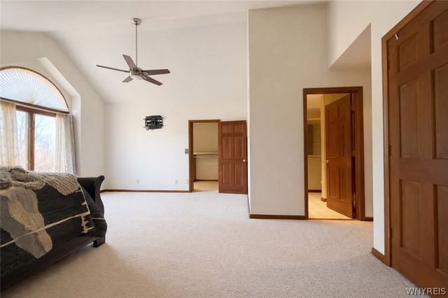 3226 East River Road, Grand Island, NY 14072