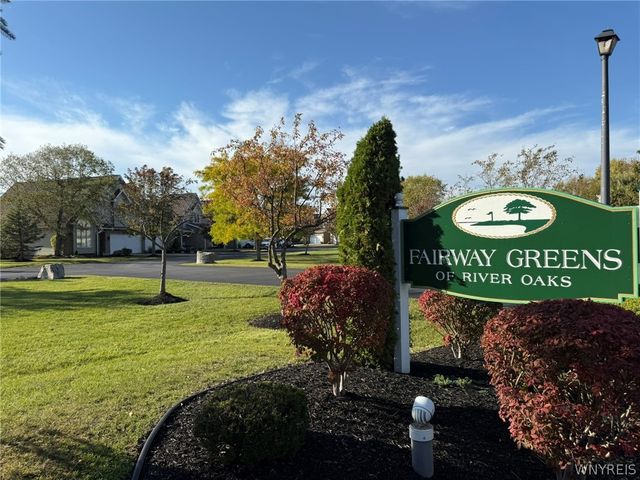 3226 East River Road, Grand Island, NY 14072