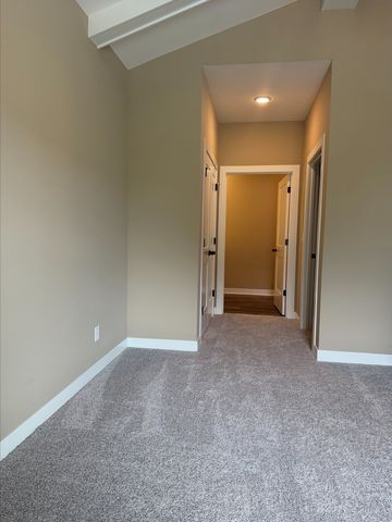 1666 22nd Avenue SE, Altoona, IA 50009