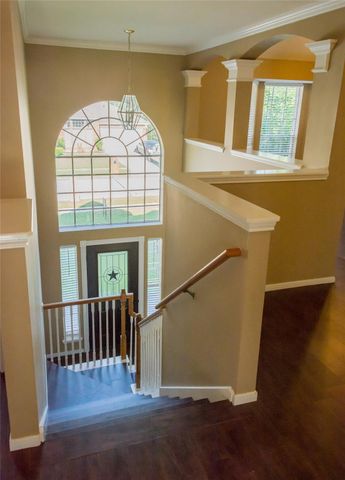 25727 Bearborough Drive, Spring, TX 77386