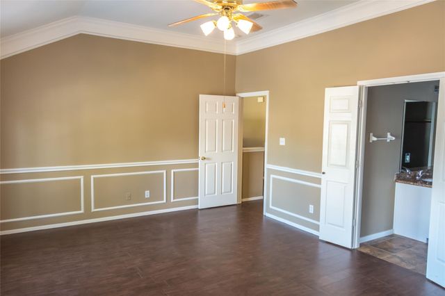 25727 Bearborough Drive, Spring, TX 77386