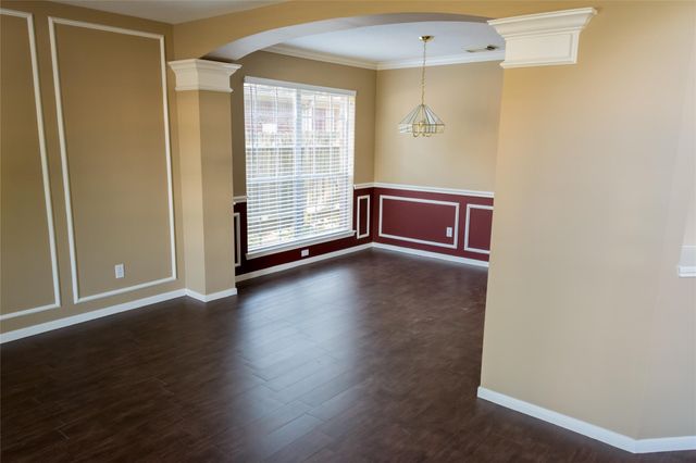 25727 Bearborough Drive, Spring, TX 77386