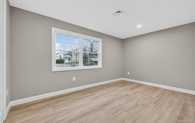 27 Claire Lane, Sayville, NY 11782