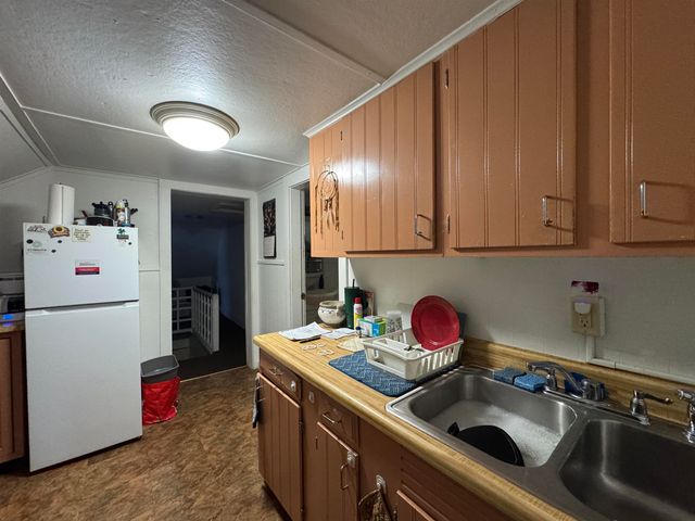 27 Upper Welden Street, St. Albans City, VT 05478