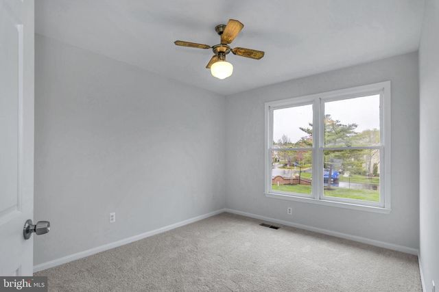 7222 LENSFIELD CT, Alexandria, VA 22315