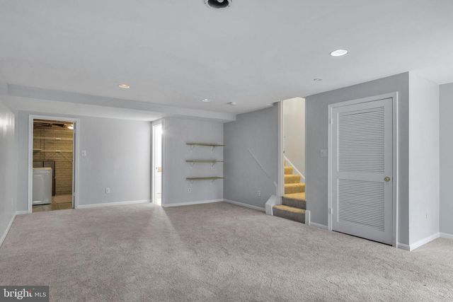 7222 LENSFIELD CT, Alexandria, VA 22315