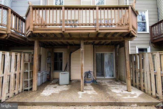 7222 LENSFIELD CT, Alexandria, VA 22315