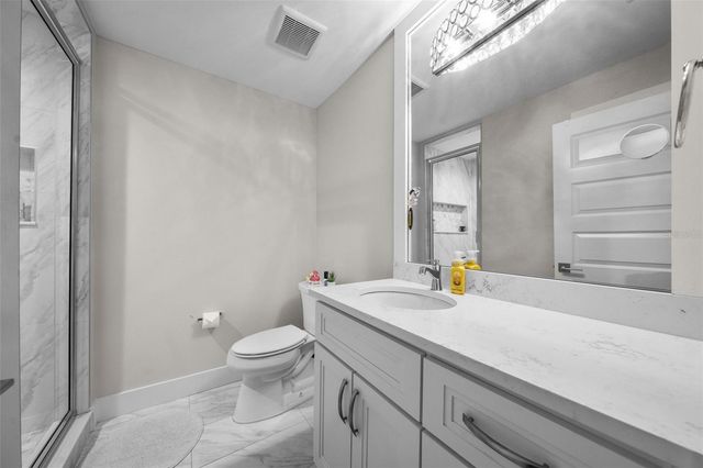 5018 S THE RIVIERA STREET, Tampa, FL 33609