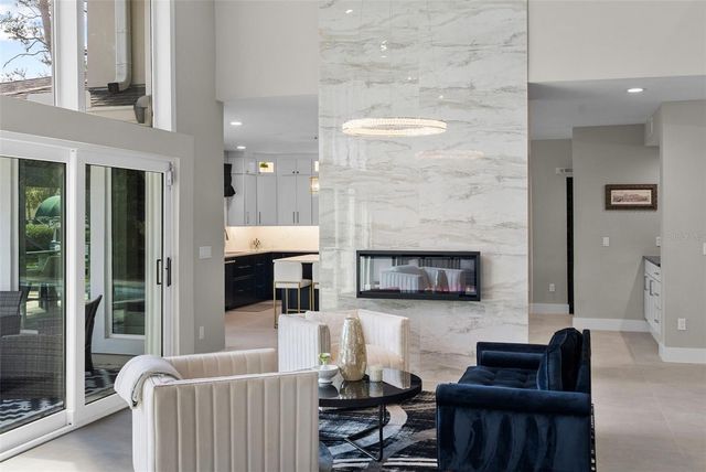 5018 S THE RIVIERA STREET, Tampa, FL 33609