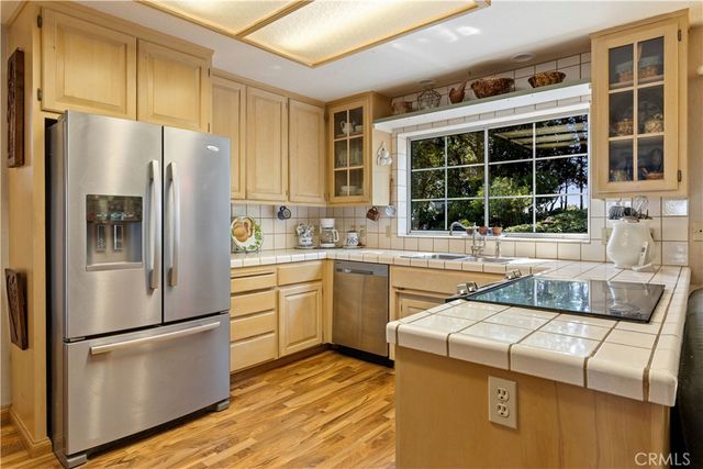 1940 Westlake Drive, Kelseyville, CA 95451