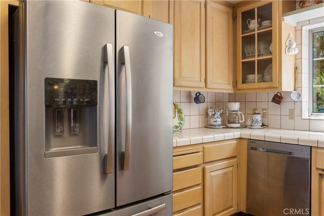 1940 Westlake Drive, Kelseyville, CA 95451