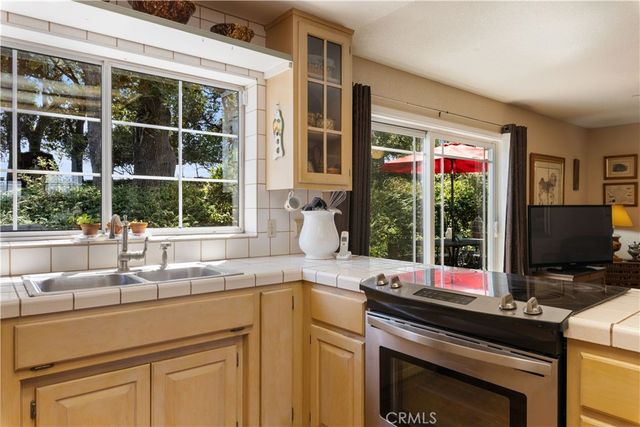 1940 Westlake Drive, Kelseyville, CA 95451