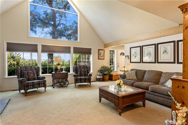 1940 Westlake Drive, Kelseyville, CA 95451