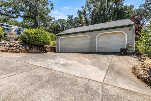 1940 Westlake Drive, Kelseyville, CA 95451