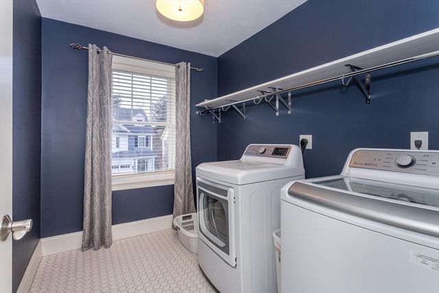 25 Brookview Road 25, Franklin, MA 02038