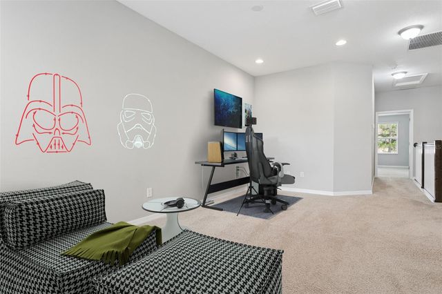 30090 SOUTHWELL LANE, Wesley Chapel, FL 33543