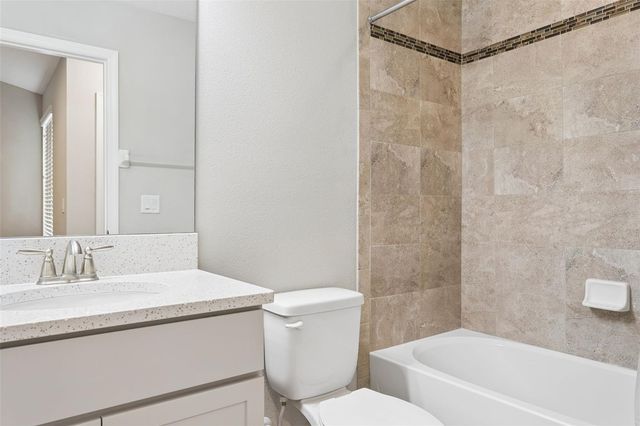 30090 SOUTHWELL LANE, Wesley Chapel, FL 33543