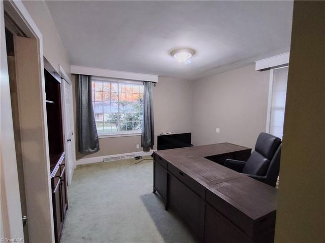 1211 N Rotary Drive, High Point, NC 27262