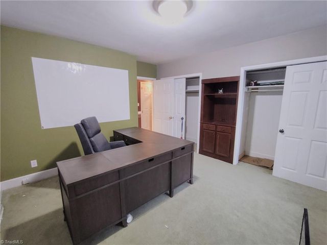 1211 N Rotary Drive, High Point, NC 27262