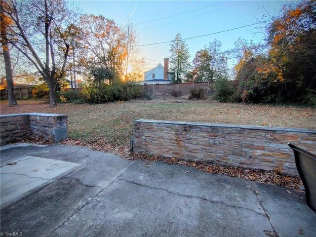 1211 N Rotary Drive, High Point, NC 27262